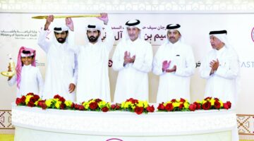 منافسات مثيرة على نواميس الحيل والزمول بمهرجان سمو الأمير للهجن