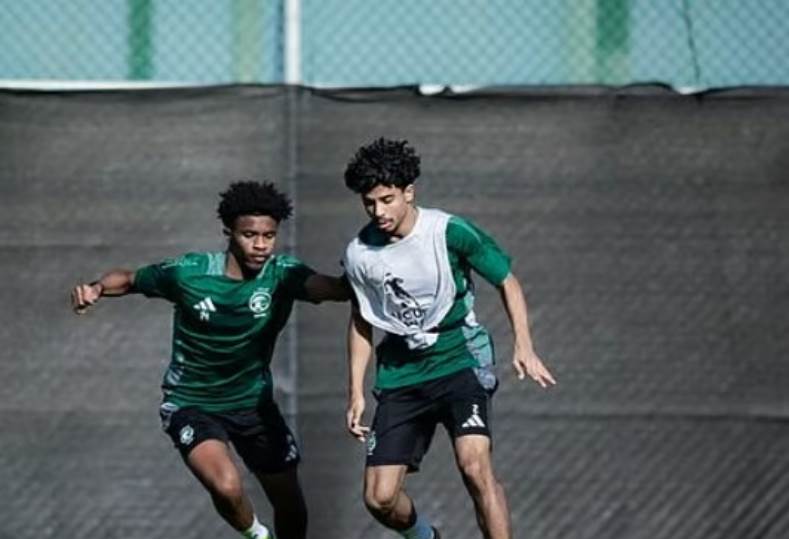 منتخب السعودية للناشئين في مواجهة قوية ضد اليابان بـ ربع نهائي كأس آسيا منتخب السعودية للناشئين في مواجهة قوية ضد اليابان بـ ربع نهائي كأس آسيا