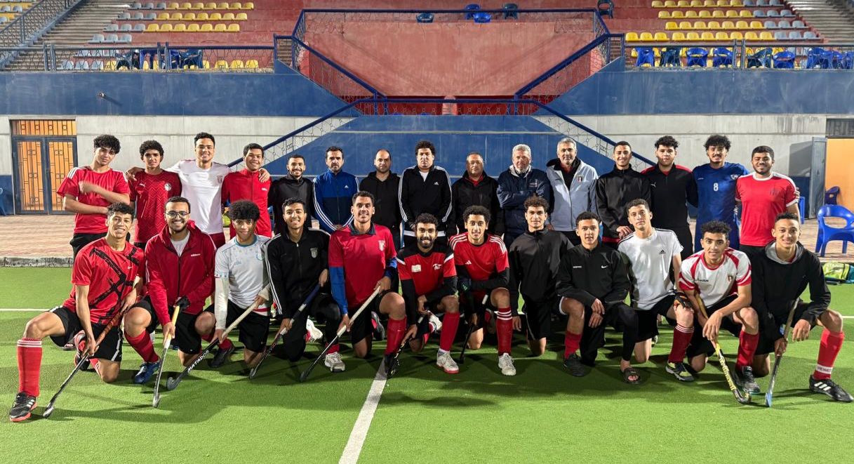 منتخب الشباب للهوكي ينهي معسكر بورسعيد ويغادر إلى ناميبيا لخوض بطولة إفريقيا منتخب الشباب للهوكي ينهي معسكر بورسعيد ويغادر إلى ناميبيا لخوض بطولة إفريقيا