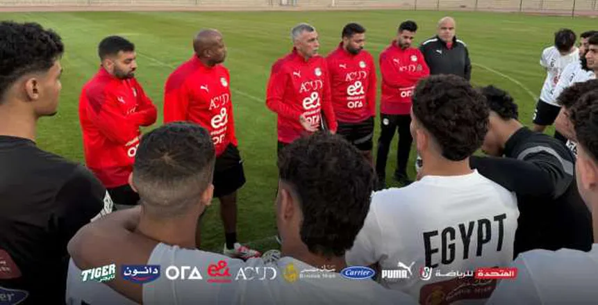 منتخب الشباب يواصل تدريباته.. ونبيه يدرس جنوب أفريقيا بالفيديو منتخب الشباب يواصل تدريباته.. ونبيه يدرس جنوب أفريقيا بالفيديو