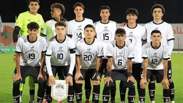 منتخب مصر يعزز تقدمه بالهدف الثاني في شباك أنجولا منتخب مصر يعزز تقدمه بالهدف الثاني في شباك أنجولا