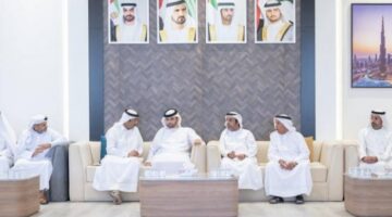 منصور بن محمد يقدم واجب العزاء في وفاة محمد عبدالله بالحصا الشامسي