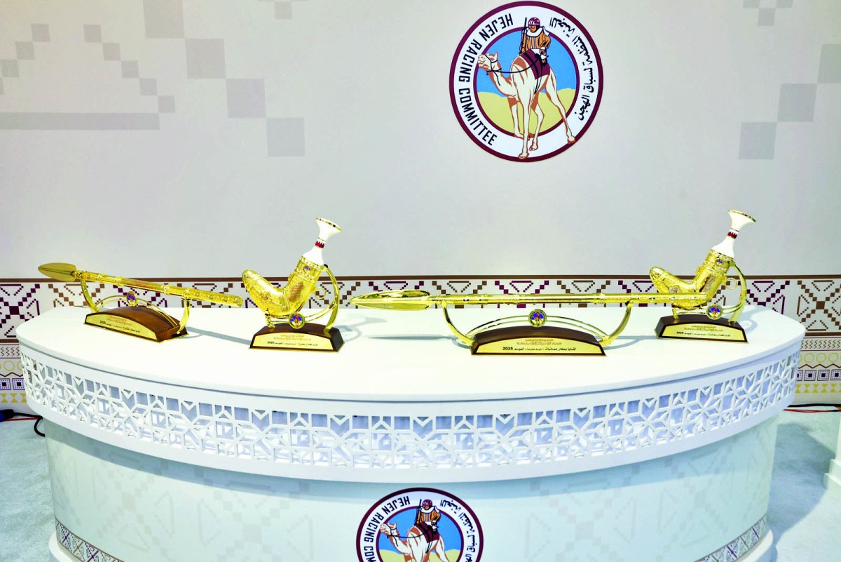 مهرجان سمو الأمير للهجن.. قمة الإثارة على 4 أشواط ذهبية اليوم