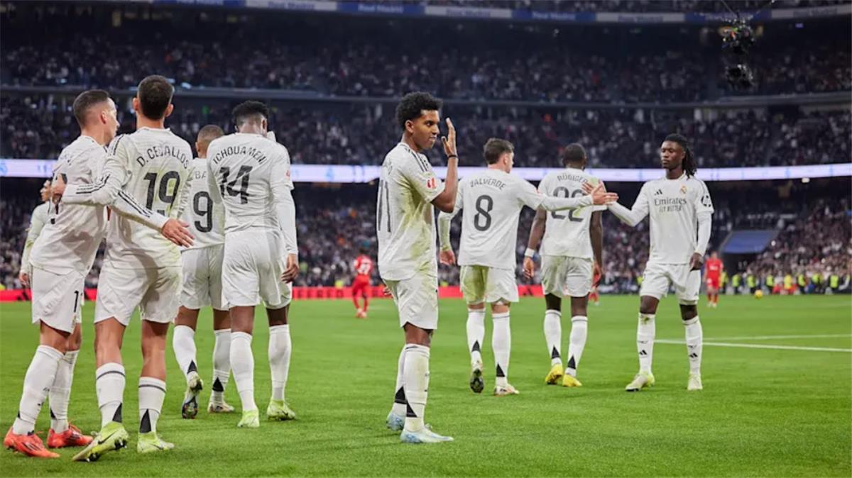 مواعيد مباريات اليوم الأربعاء 16-4-2025 والقنوات الناقلة.. ريال مدريد ضد آرسنال والزمالك أمام سموحة