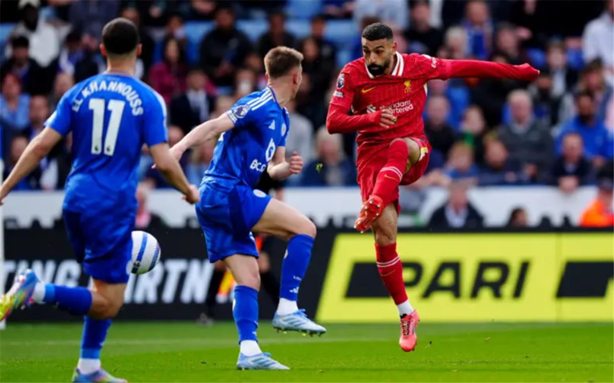 موريسون: محمد صلاح يُبدع في كل شيء باستثناء هز شباك ليستر سيتي موريسون: محمد صلاح يُبدع في كل شيء باستثناء هز شباك ليستر سيتي