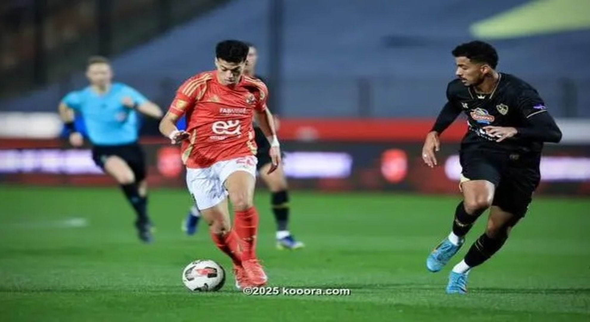 موعد مباراة بيراميدز والأهلي في الدوري المصري 2024-2025 .. والقنوات الناقلة موعد مباراة بيراميدز والأهلي في الدوري المصري 2024-2025 .. والقنوات الناقلة