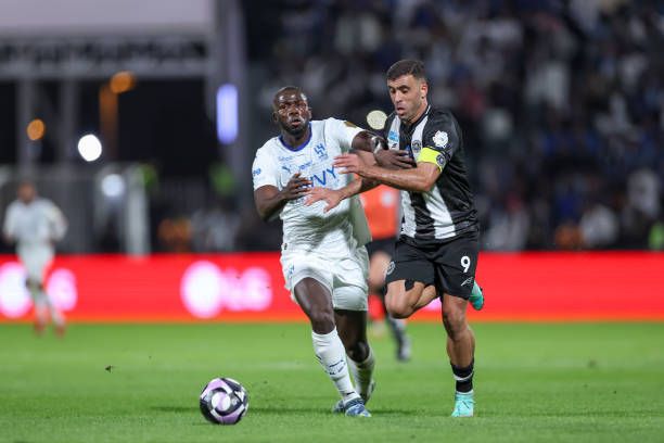 ميتروفيتش وحمد الله على رأس تشكيل الهلال والشباب ميتروفيتش وحمد الله على رأس تشكيل الهلال والشباب