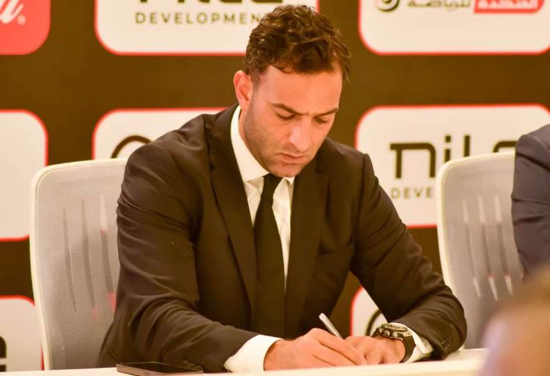 ميدو عن تدريبه للزمالك: لم يتم طرح الفكرة من الأساس.. وهذه حقيقة استقالة حسين لبيب ميدو عن تدريبه للزمالك: لم يتم طرح الفكرة من الأساس.. وهذه حقيقة استقالة حسين لبيب