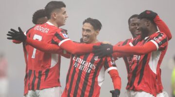 ميلان يطيح بالإنتر ويتأهل لنهائي كأس إيطاليا