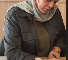مينة الحدادي: كنيزك ترك ندبة في الأرض