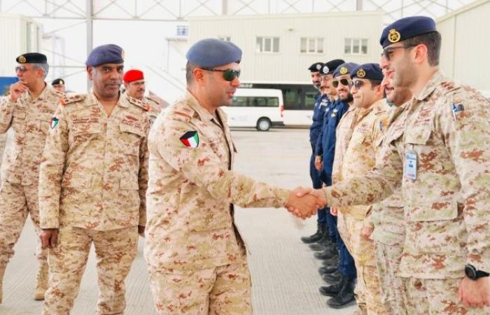 نائب رئيس الأركان تفقد تمرين «الجابرية»: تعزيز العمل تحت راية واحدة نائب رئيس الأركان تفقد تمرين «الجابرية»: تعزيز العمل تحت راية واحدة