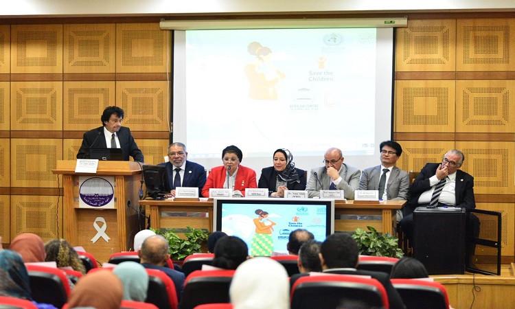 نائب وزير الصحة تؤكد ضرورة استدامة الاهتمام بالأمومة والطفولة نائب وزير الصحة تؤكد ضرورة استدامة الاهتمام بالأمومة والطفولة