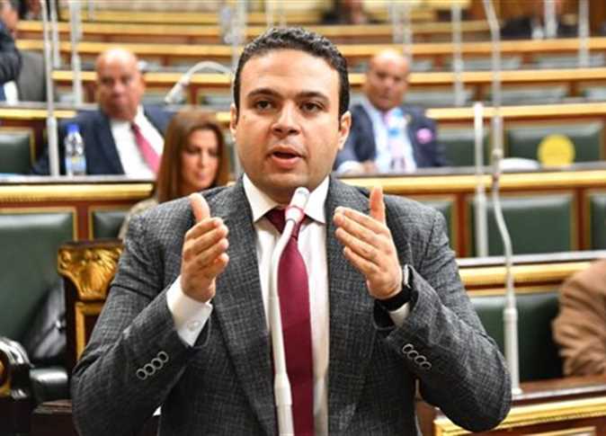 النائب عبد المنعم إمام يرفض مشروع قانون الرقم الموحد للعقارات: جميل شكلا لكن مضمونه لا يحمل فائدة حقيقية النائب عبد المنعم إمام يرفض مشروع قانون الرقم الموحد للعقارات: جميل شكلا لكن مضمونه لا يحمل فائدة حقيقية