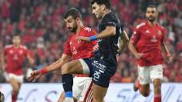 ناقد رياضى ساخرا: الزمالك مش هيلاقي حد يكمل بيه الموسم ناقد رياضى ساخرا: الزمالك مش هيلاقي حد يكمل بيه الموسم