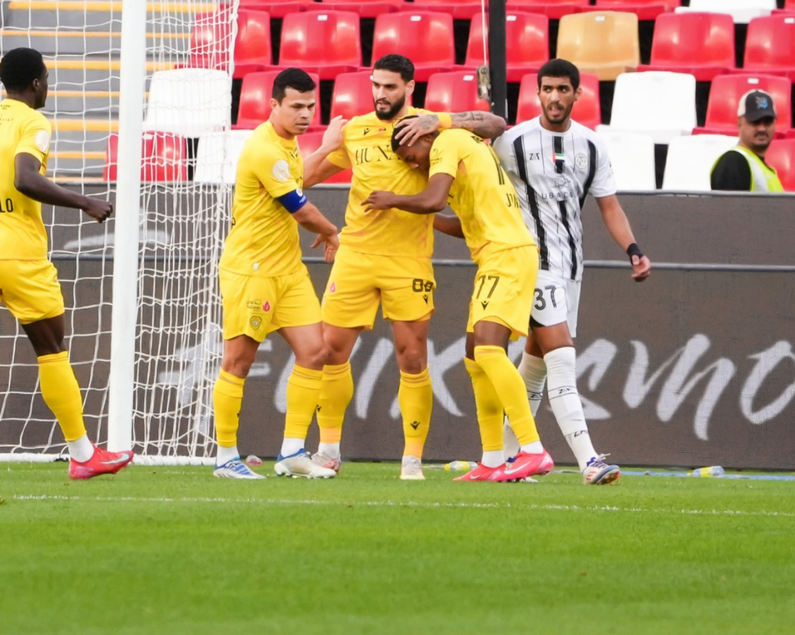 نتيجة مباراة الوصل ضد البطائح في الجولة 22 بالدوري الإماراتي.. الإمبراطور يضرب بقوة نتيجة مباراة الوصل ضد البطائح في الجولة 22 بالدوري الإماراتي.. الإمبراطور يضرب بقوة