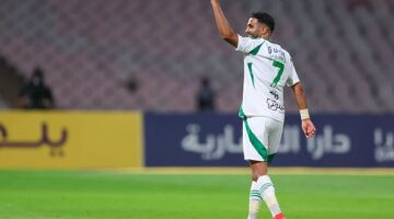 نسخة استثنائية.. محرز يبصم على رقم تاريخي