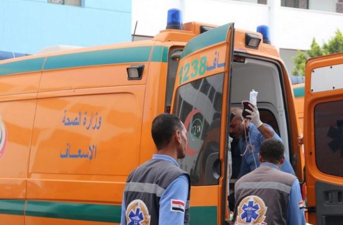 إصابة 16 شخصا جراء انقلاب أتوبيس عمال بالشرقية