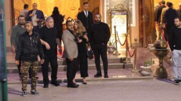 بالصور.. نجوم الفن في عزاء سليمان عيد: ليلى علوي ونيرمين الفقي وإسعاد يونس