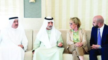 نهيان بن مبارك يستعرض تطوير العلاقات مع «الشيوخ الإيطالي»
