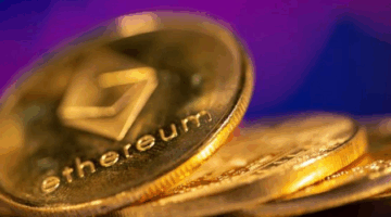هدوء التوترات التجارية يدفع العملات الرقمية للارتفاع.. والإيثريوم يقفز 14% في يومين