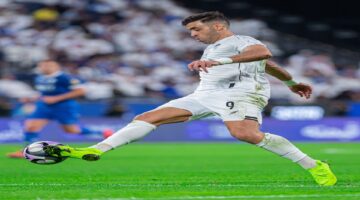 هل استحق حمد الله ركلة جزاء ضد الهلال؟