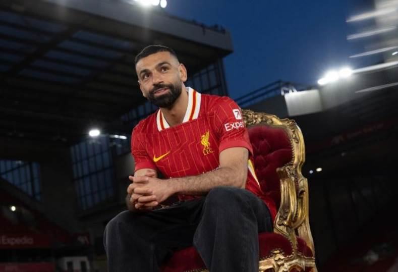 هل حسم ليفربول لقب الدوري الإنجليزي؟ .. محمد صلاح يُجيب هل حسم ليفربول لقب الدوري الإنجليزي؟ .. محمد صلاح يُجيب