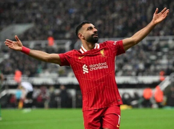 هنري يتغنى بـ محمد صلاح بعد تحطيم رقمه القياسي في الدوري الإنجليزي هنري يتغنى بـ محمد صلاح بعد تحطيم رقمه القياسي في الدوري الإنجليزي