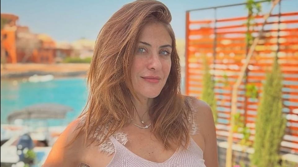 هيدي كرم تثير الجدل بإطلالة ملفتة في أحدث ظهور هيدي كرم تثير الجدل بإطلالة ملفتة في أحدث ظهور