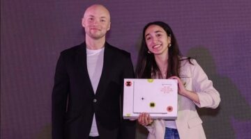هيريو تفوز بجائزة خاصة في Aurora Tech Award 2025