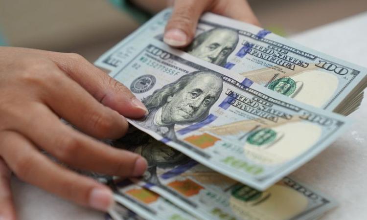 واشنطن تبحث فرض ضريبة على الأثرياء قد تدر 400 مليار دولار في عقد واشنطن تبحث فرض ضريبة على الأثرياء قد تدر 400 مليار دولار في عقد