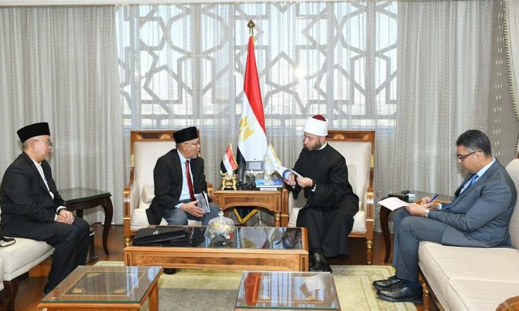 وزير الأوقاف: ماليزيا في قلوب المصريين وشراكتنا الدينية تزداد رسوخا وزير الأوقاف: ماليزيا في قلوب المصريين وشراكتنا الدينية تزداد رسوخا