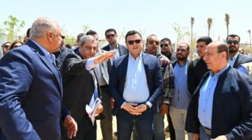 وزير الإسكان يشدد على انتهاء مشروع حدائق تلال الفسطاط