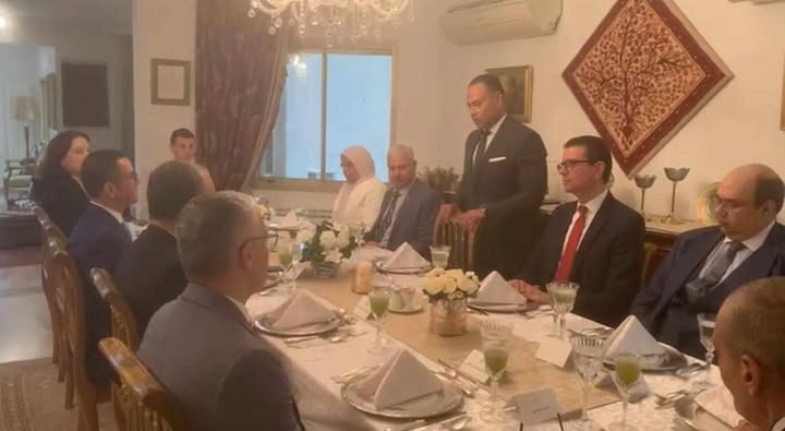 وزير الاقتصاد التونسي يدعو لتفعيل مجلس الأعمال المشترك مع مصر وإنشاء منصة موحدة للترويج الاستثماري وزير الاقتصاد التونسي يدعو لتفعيل مجلس الأعمال المشترك مع مصر وإنشاء منصة موحدة للترويج الاستثماري