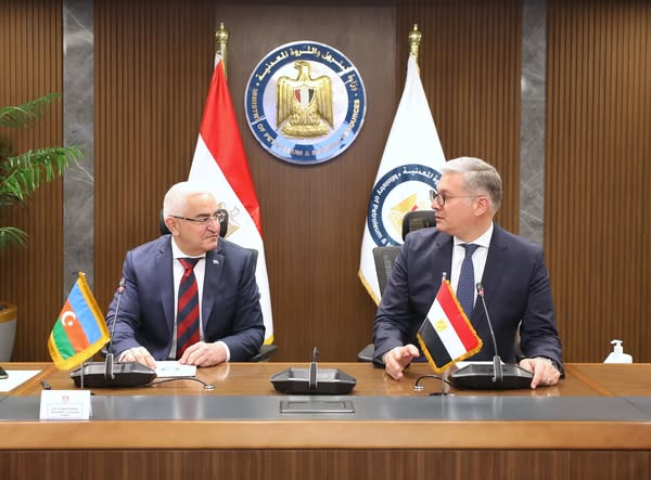 وزير البترول: نتطلع لإقامة تعاون استراتيجي مشترك بين مصر وأذربيجان بمجالات الطاقة وزير البترول: نتطلع لإقامة تعاون استراتيجي مشترك بين مصر وأذربيجان بمجالات الطاقة