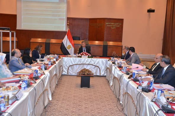 وزير التموين: 576 مليون جنيه استثمارات للجنة العامة للمساعدات بالتعاون مع القطاع الخاص وزير التموين: 576 مليون جنيه استثمارات للجنة العامة للمساعدات بالتعاون مع القطاع الخاص