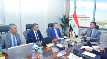 وزير التموين يجتمع مع رئيس شركة مصر للزيوت والصابون لمتابعة خطط دعم السوق وتوافر المنتجات الأساسية