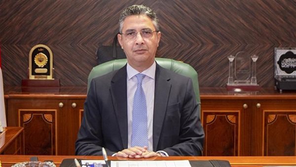 وزير التموين يوجه بسداد مستحقات الموردين والمزارعين للقمح خلال 48 ساعة وزير التموين يوجه بسداد مستحقات الموردين والمزارعين للقمح خلال 48 ساعة