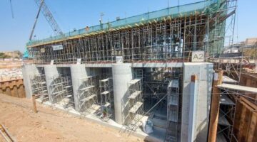 وزير الري يتابع الموقف التنفيذي لمشروع إنشاء مجموعة قناطر ديروط الجديدة