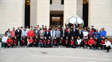 وزير الرياضة يجتمع باتحاد المصارعة ومنتخب مصر استعدادًا للبطولة الأفريقية بالمغرب