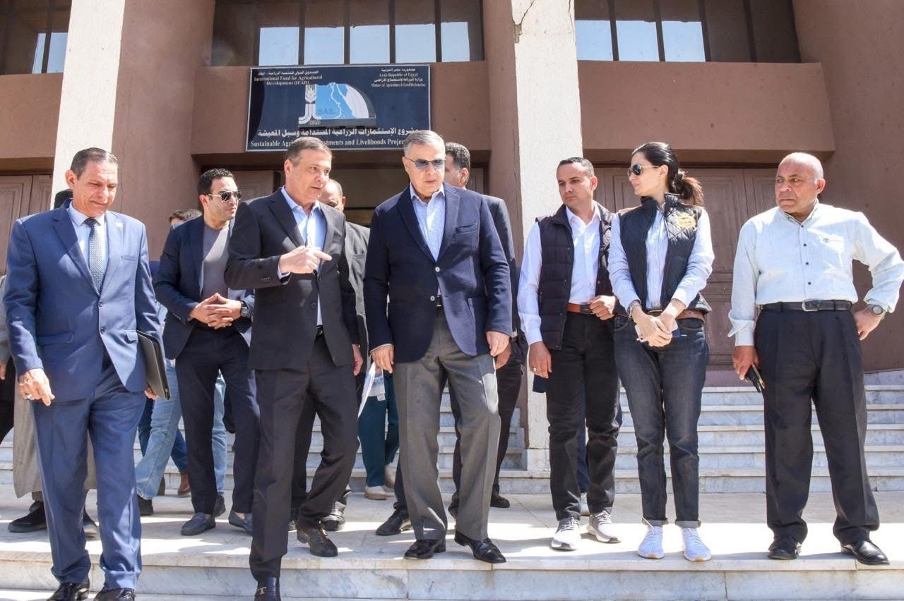 وزير الزراعة ومحافظ الإسكندرية يبحثان التعاون في رفع كفاءة الأصول وزير الزراعة ومحافظ الإسكندرية يبحثان التعاون في رفع كفاءة الأصول