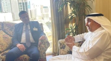 وزير الزراعة يبحث تعزيز الاستثمارات الزراعية مع الأمين العام لمجلس الأعمال الكويتي المصري