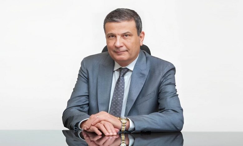 وزير الزراعة يوجه بسرعة تنقية الحيازات ومعاقبة المتلاعبين وزير الزراعة يوجه بسرعة تنقية الحيازات ومعاقبة المتلاعبين