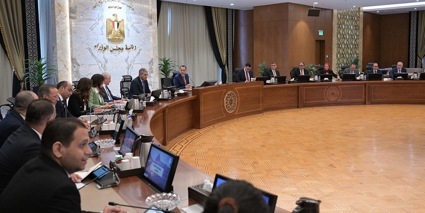 وزير السياحة: متابعة مستمرة للتشغيل التجريبي لمشروع تطوير الخدمات بمنطقة الأهرامات وزير السياحة: متابعة مستمرة للتشغيل التجريبي لمشروع تطوير الخدمات بمنطقة الأهرامات
