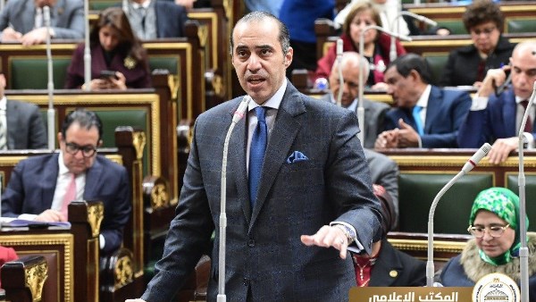 وزير الشئون النيابية: الحكومة تحترم الممارسة الديموقراطية.. ونلتزم بالقانون والشفافية وزير الشئون النيابية: الحكومة تحترم الممارسة الديموقراطية.. ونلتزم بالقانون والشفافية