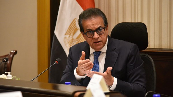 وزير الصحة يناقش فرص جذب الاستثمارات العالمية إلى السوق المصري وزير الصحة يناقش فرص جذب الاستثمارات العالمية إلى السوق المصري