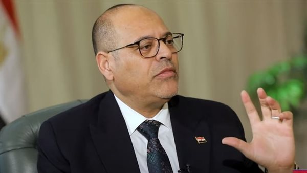وزير العمل: 100 ألف جنيه دعم مالي للعامل ضحية حادث "سيرك طنطا" وزير العمل: 100 ألف جنيه دعم مالي للعامل ضحية حادث "سيرك طنطا"