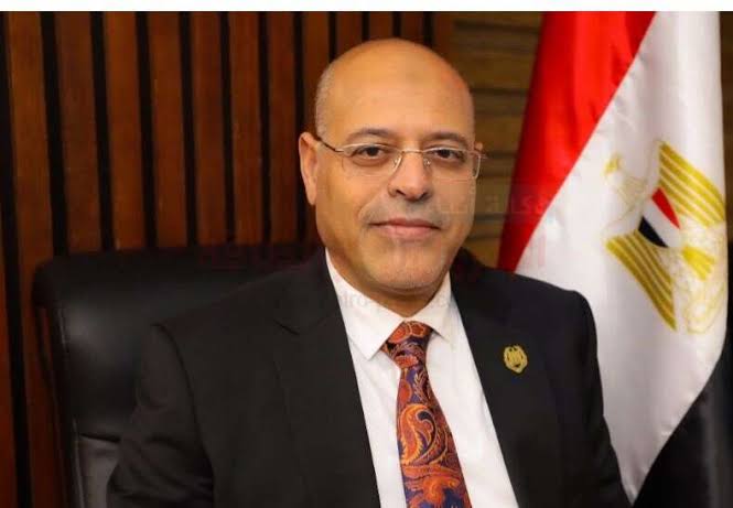 وزير العمل يعلن فرص عمل براتب 1500 يورو شهريًا في قبرص