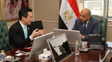 وزير الكهرباء: التعاون مع هواوي الصينية على استدامة التغذية باستخدام تقنيات تخزين الطاقة