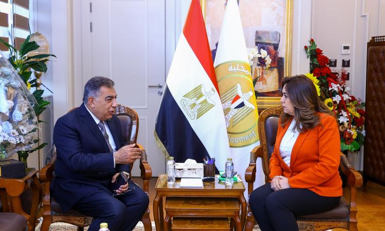 وزيرة التنمية المحلية تتابع مع محافظ الدقهلية الموقف التنفيذي لـ حياة كريمة وزيرة التنمية المحلية تتابع مع محافظ الدقهلية الموقف التنفيذي لـ حياة كريمة