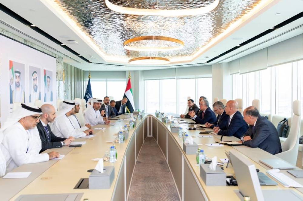 وفد «اقتصادية قناة السويس» يبحث تعزيز التعاون مع «موانئ أبوظبي» وفد «اقتصادية قناة السويس» يبحث تعزيز التعاون مع «موانئ أبوظبي»